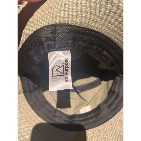Re Purpose green bucket hat C27-40 - Picture 3 of 3